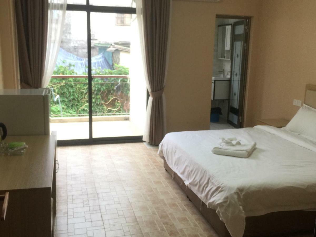 Golden Rooster Hotel Sihanoukville Esterno foto